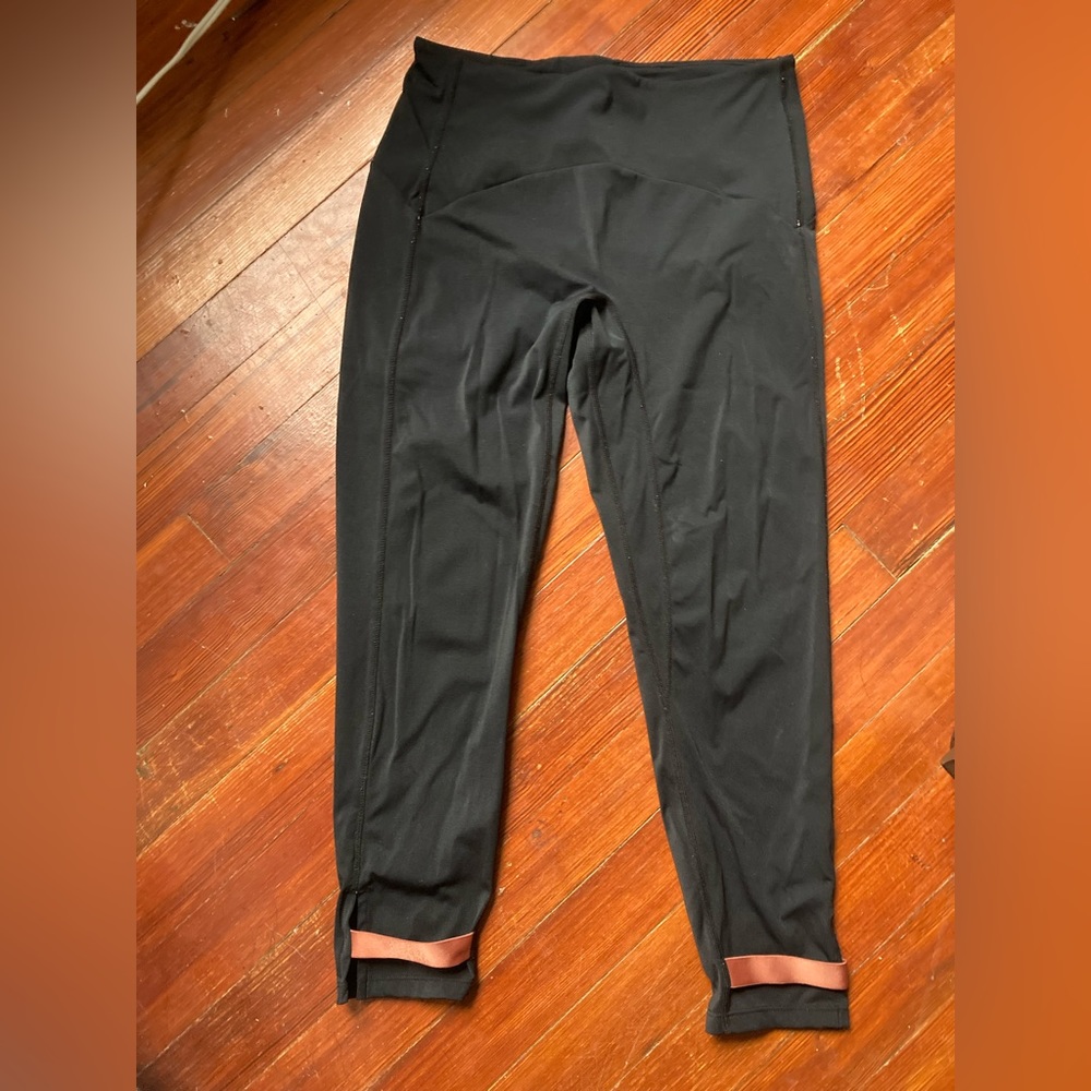 Zyia black strap deluxe leggings